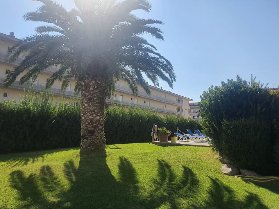 Payet Apartments 6-8 Personas Hotel in Baix Empordà