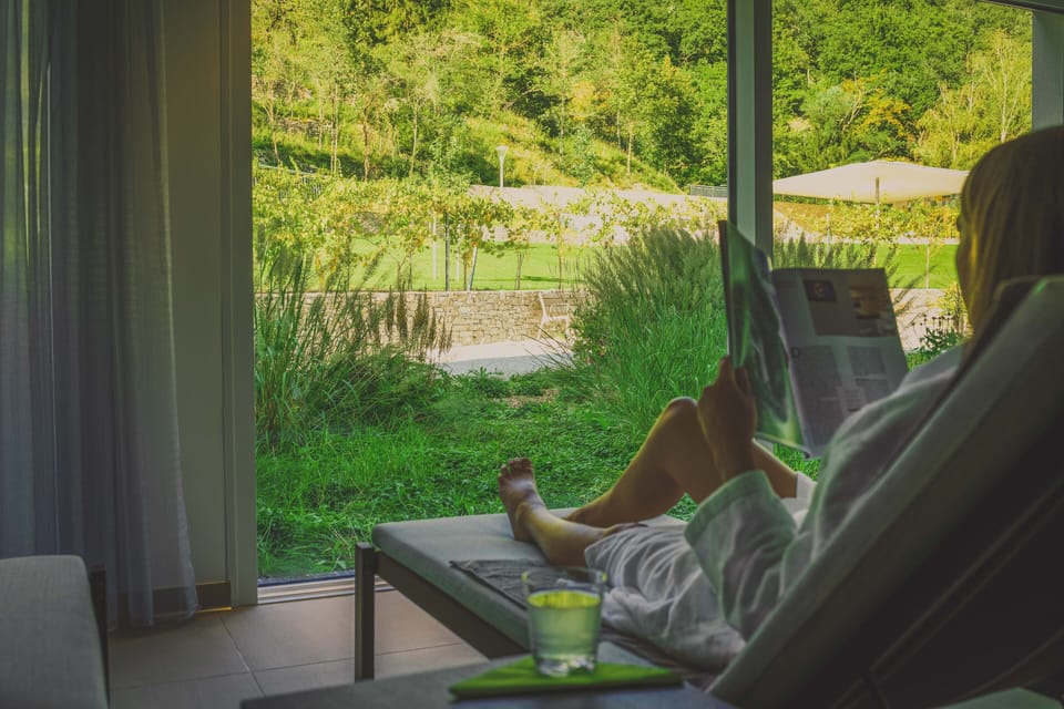 Sauna, body treatments, aromatherapy, deep-tissue massages, body wraps