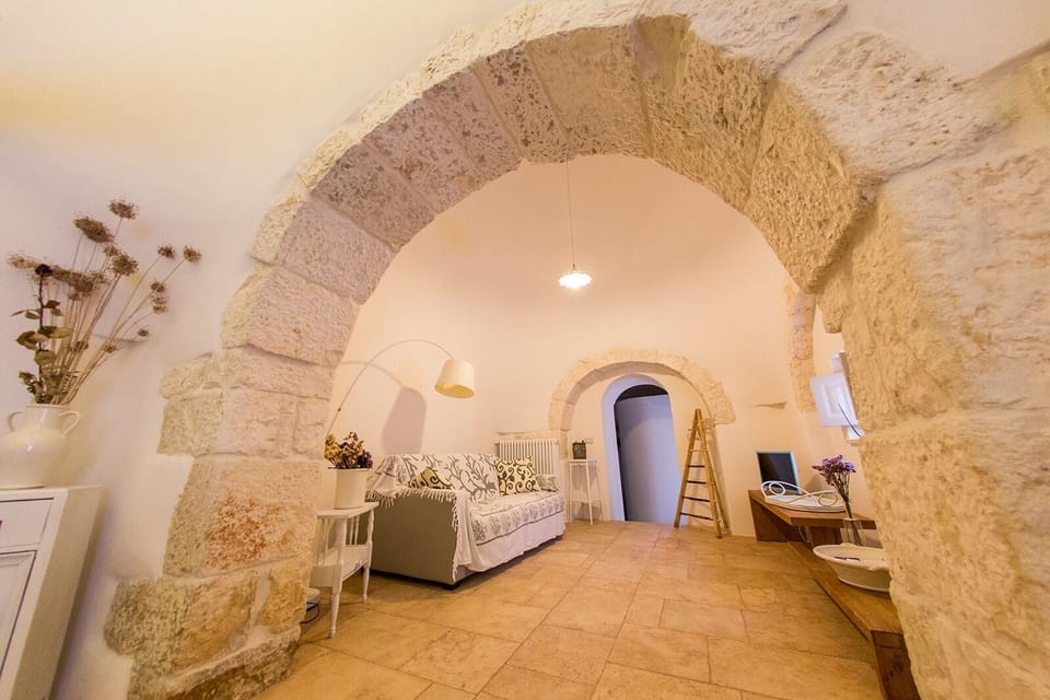Apartment, 1 Bedroom | Living area | 30-inch flat-screen TV with cable channels
