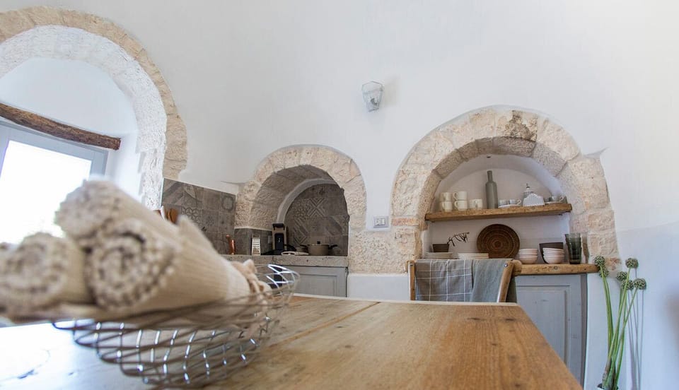 Apartment, 1 Bedroom, Garden View | Living area | 30-inch flat-screen TV with cable channels