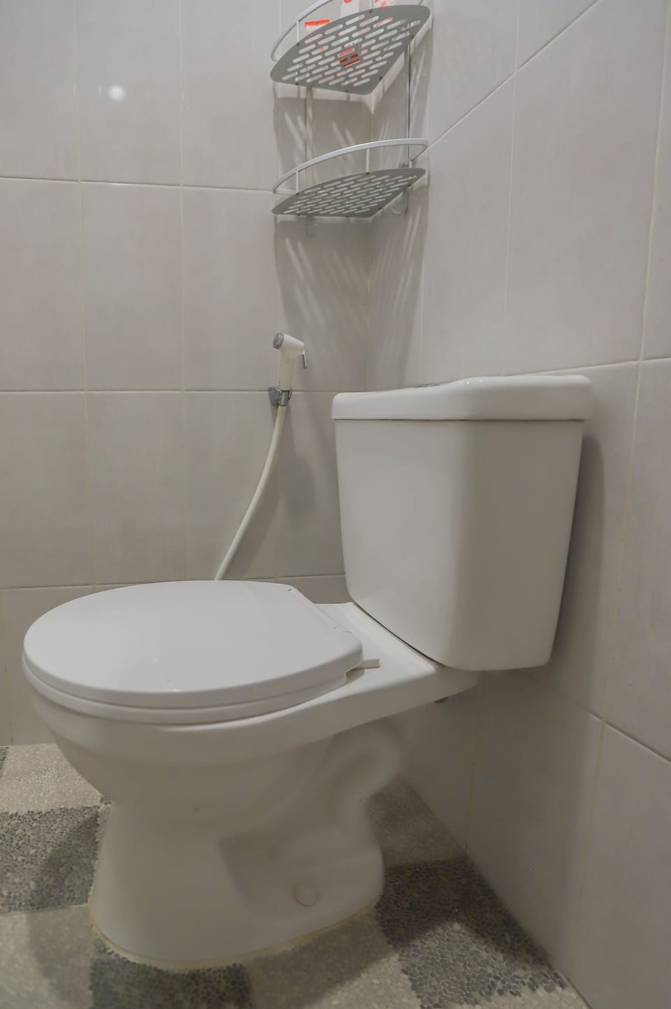 Deluxe Single Room | Bathroom | Shower, towels