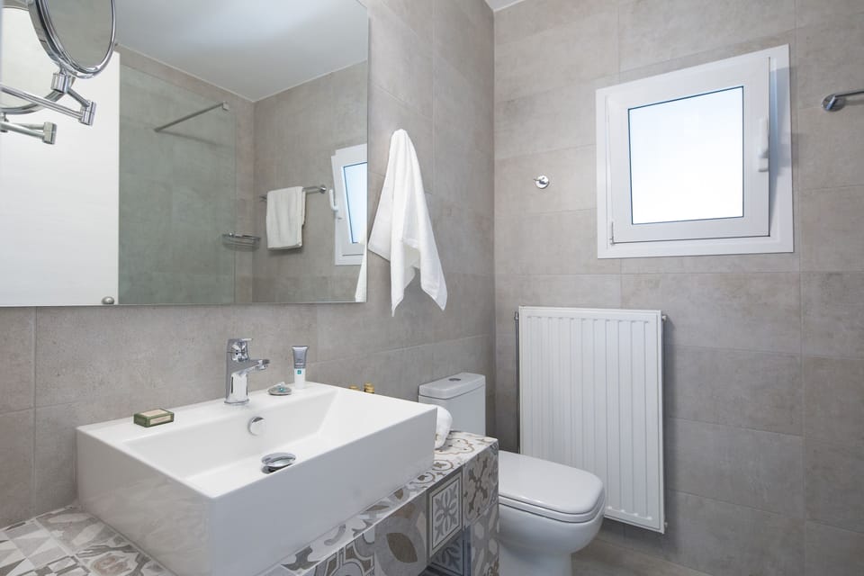 Seaview Luxurious Apartment near Corfu Town - Adults Only By Konnect Apartment in Corfu