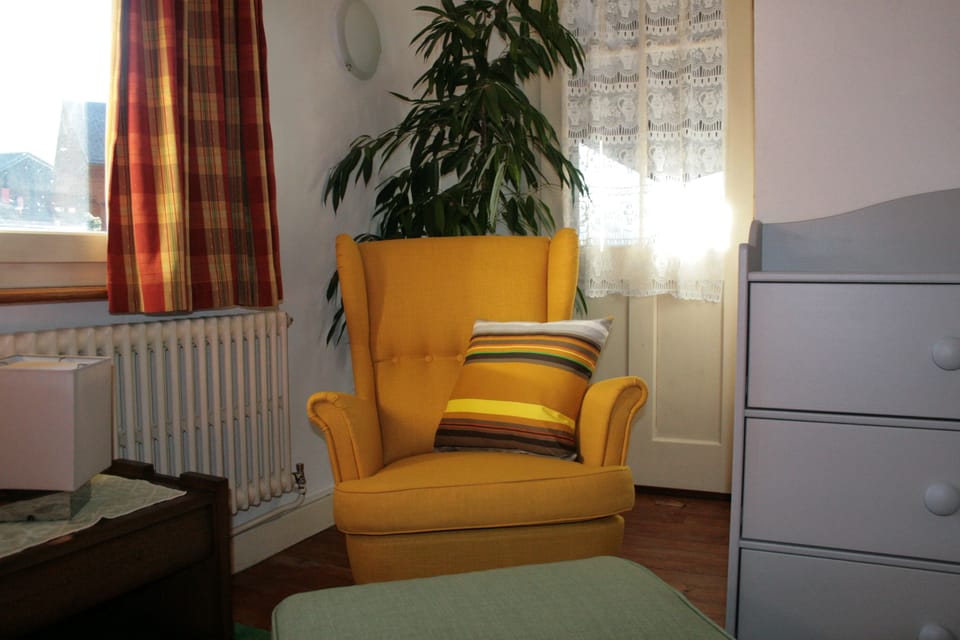Triple Room, Shared Bathroom | WiFi (free), bed sheets