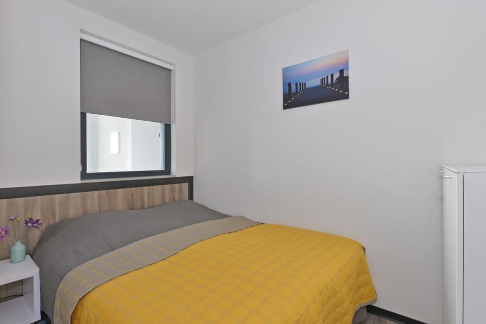 Apartment (Type H) | 2 bedrooms, soundproofing, cribs/infant beds, free WiFi