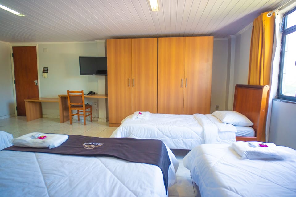 Minibar, in-room safe, desk, laptop workspace