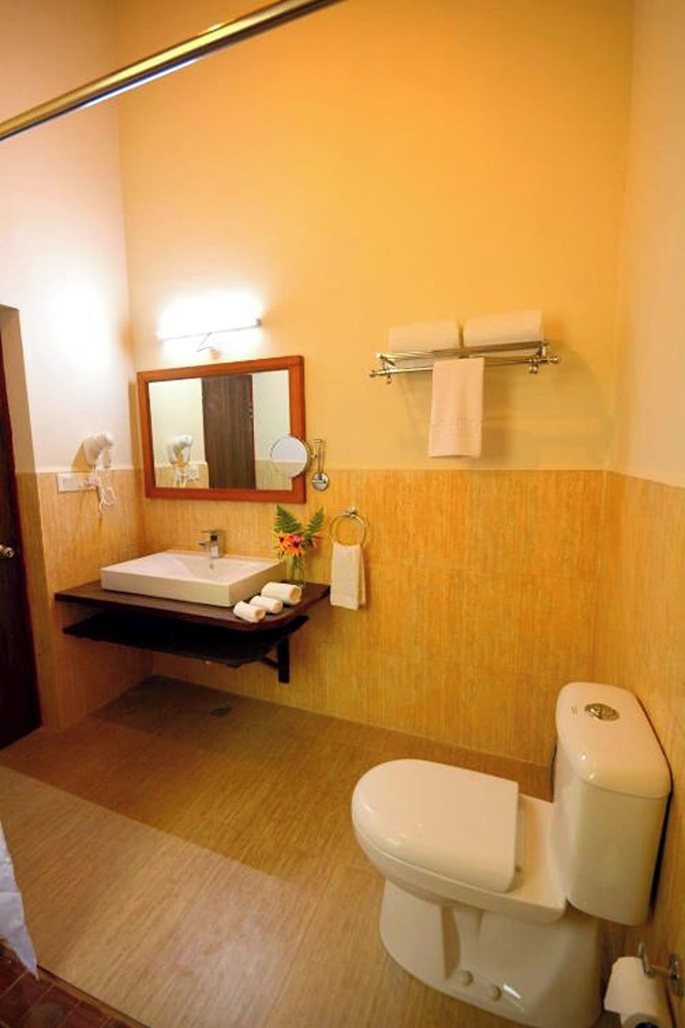 Shower, free toiletries, towels, soap