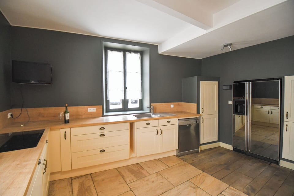 Comfort House, 5 Bedrooms, Private Pool, Pool View | Private kitchen | Espresso maker, coffee/tea maker, electric kettle