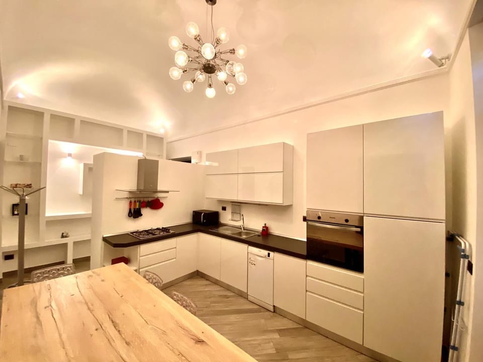 Superior Suite | Private kitchen