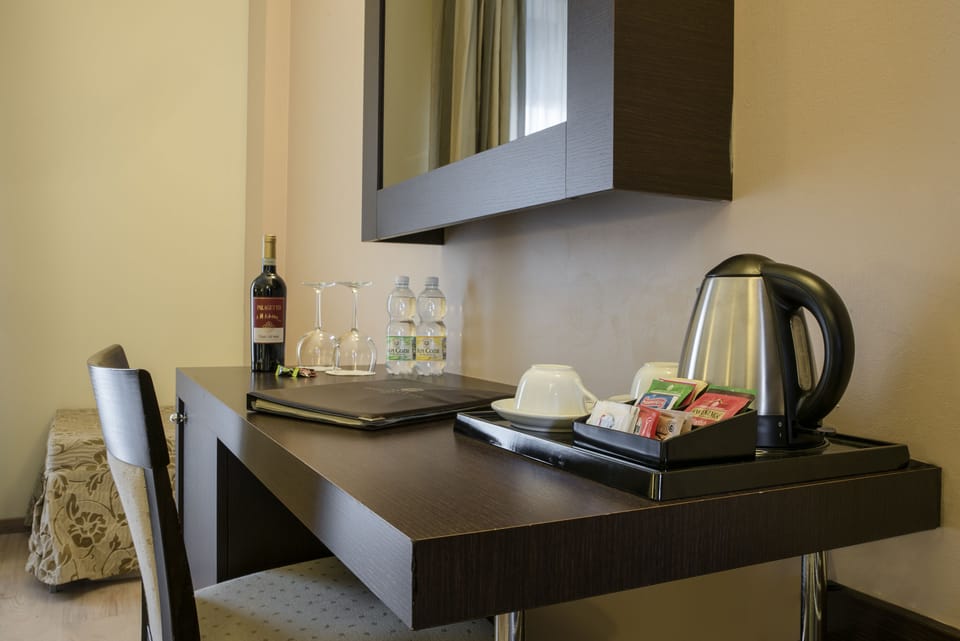 Minibar, in-room safe, desk, soundproofing