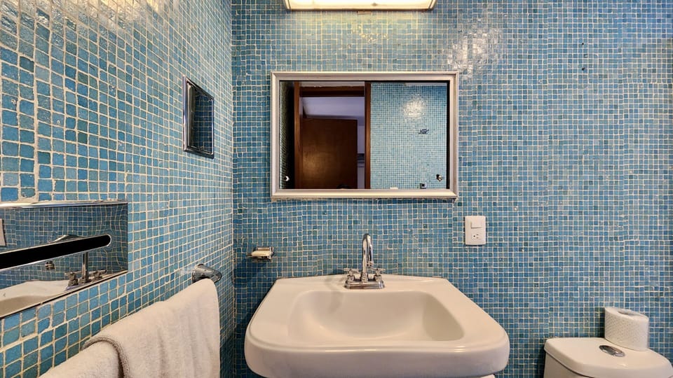 Deluxe Double Room, Garden View | Bathroom | Shower, hair dryer, towels, soap