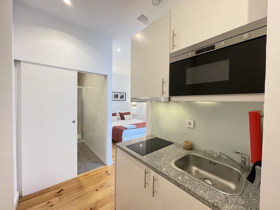 Studio, Terrace | Private kitchen