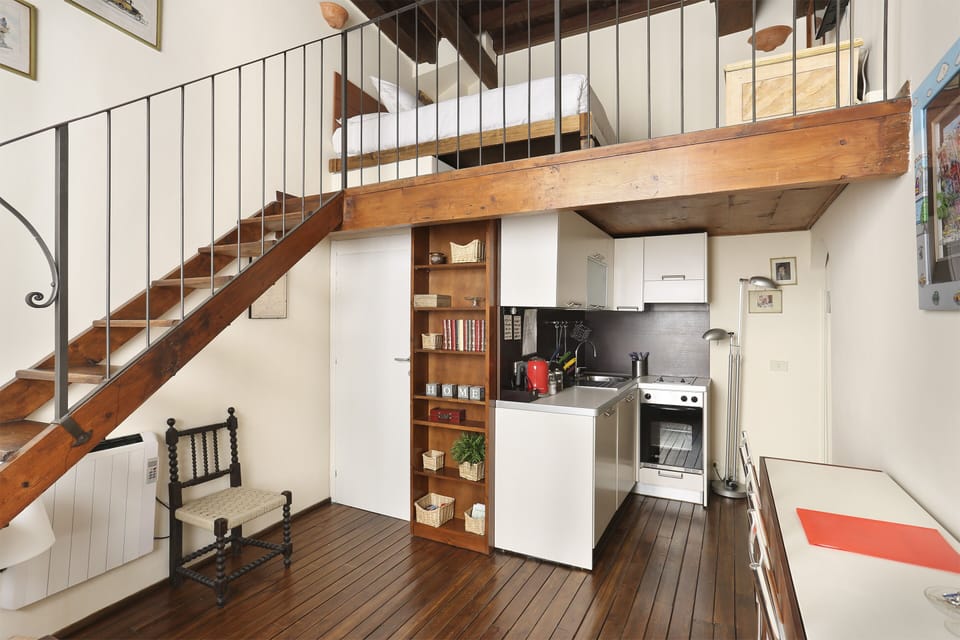 Apartment, 1 Bedroom | Living area | 32-inch Smart TV with digital channels, TV
