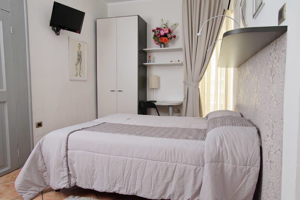 Double or Twin Room, 1 Double Bed, City View | Minibar, desk, blackout drapes, soundproofing