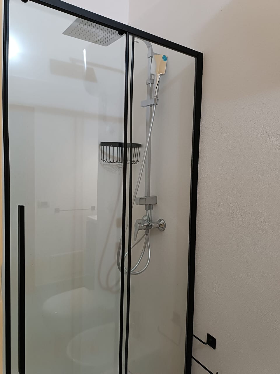 Double or Twin Room, 1 Double Bed, City View | Bathroom | Free toiletries, hair dryer, bidet, towels