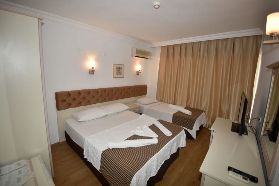 Minibar, soundproofing, iron/ironing board, bed sheets