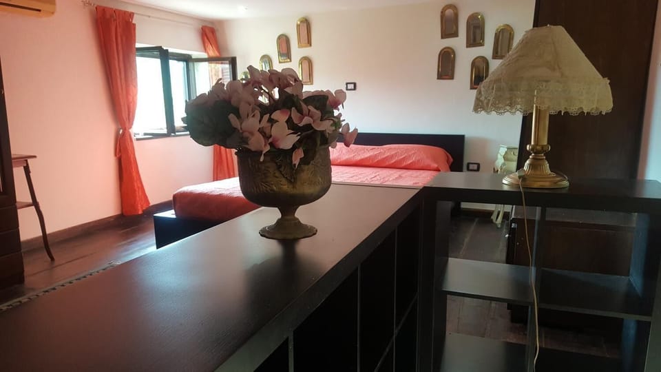 1 bedroom, iron/ironing board, free WiFi