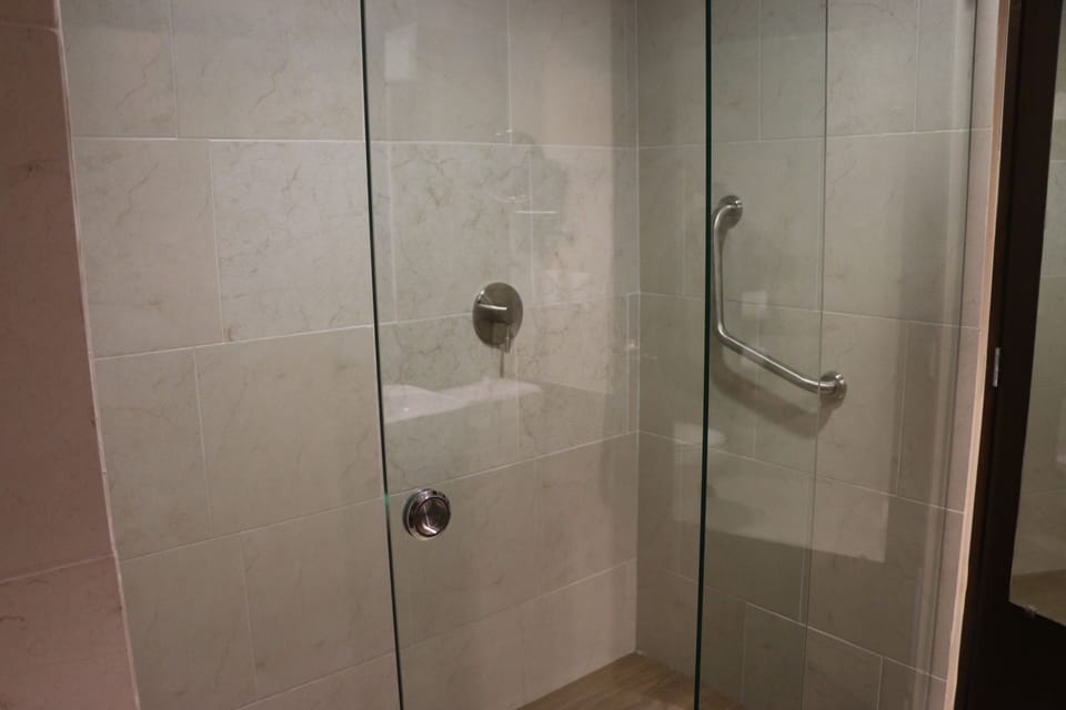 Superior Room, 2 Double Beds | Desk, iron/ironing board, free WiFi, bed sheets