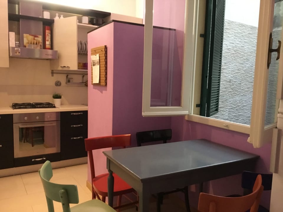 Apartment, 2 Bedrooms | In-room dining