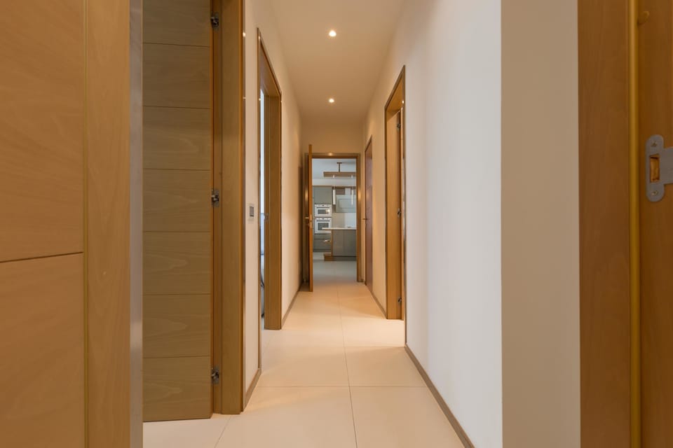 Apartment, 2 Bedrooms (1327) | Living area | Flat-screen TV