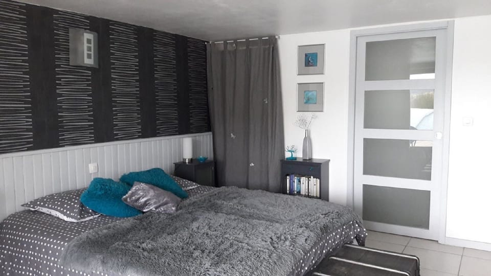 Individually decorated, individually furnished, free WiFi, bed sheets