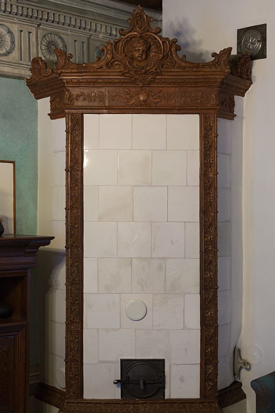 Triple Room, Shared Bathroom | In-room safe, individually decorated, individually furnished
