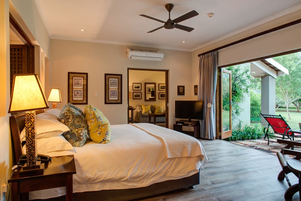 Obonjeni Suite | Premium bedding, pillowtop beds, minibar, in-room safe
