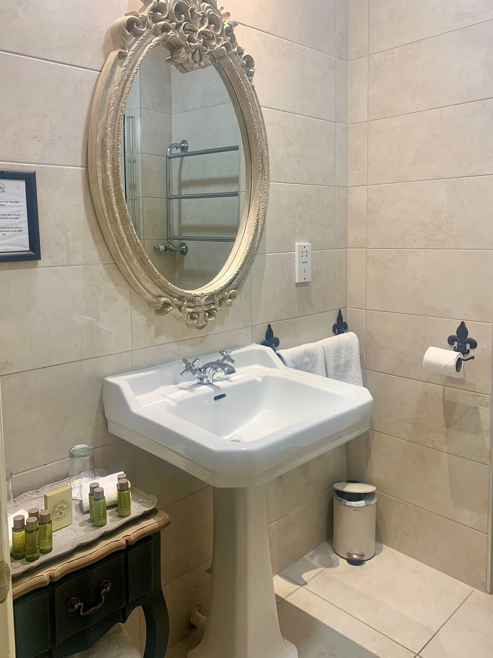 Conyngham Arms Hotel Hotel in Louth, Co. Louth, Ireland