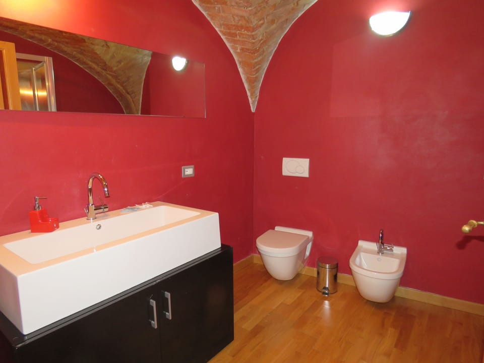 Shower, eco-friendly toiletries, hair dryer, bidet