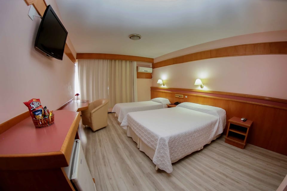Deluxe Double Room (Double) | Minibar, in-room safe, desk, laptop workspace