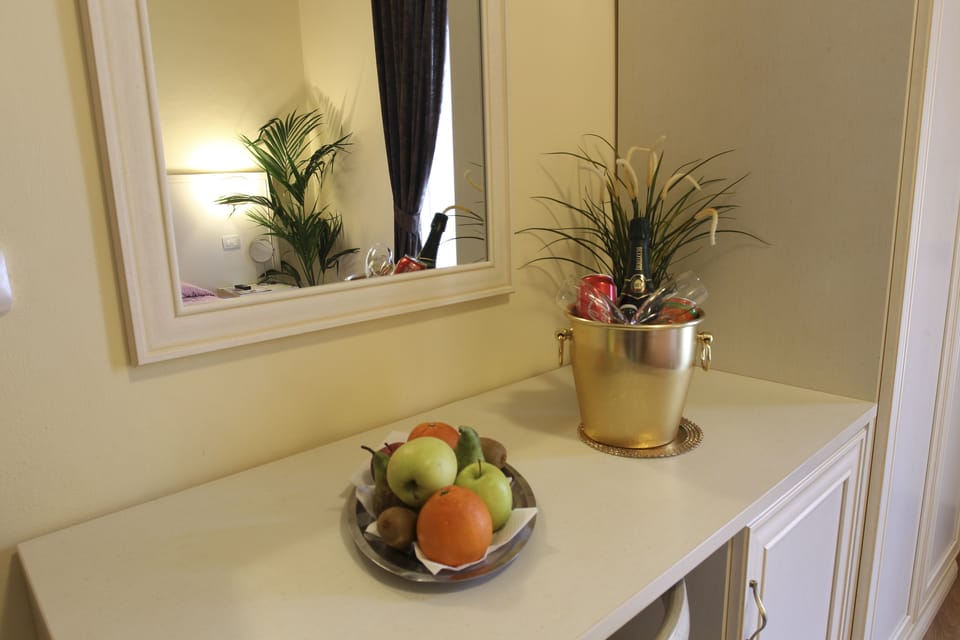 Room service - dining