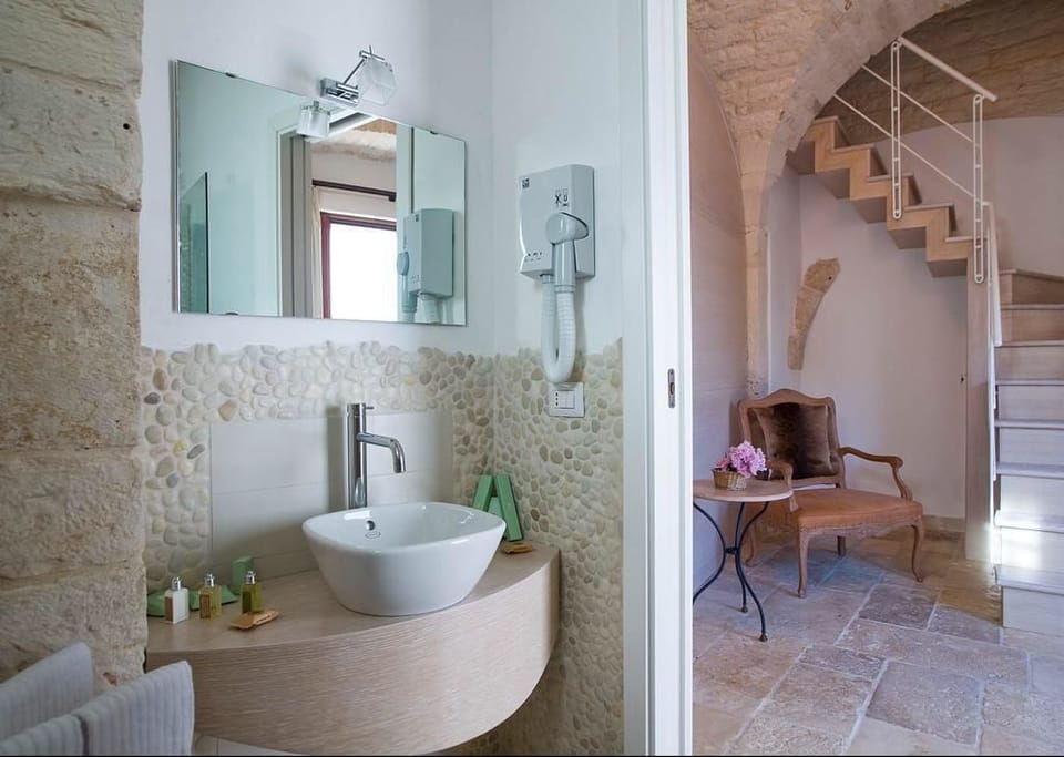 Superior Duplex, Terrace | Bathroom sink