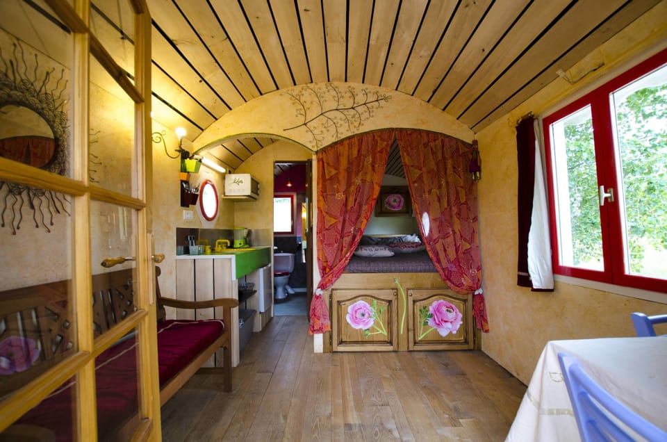 Gypsy Caravan | Individually decorated, individually furnished, soundproofing, free WiFi