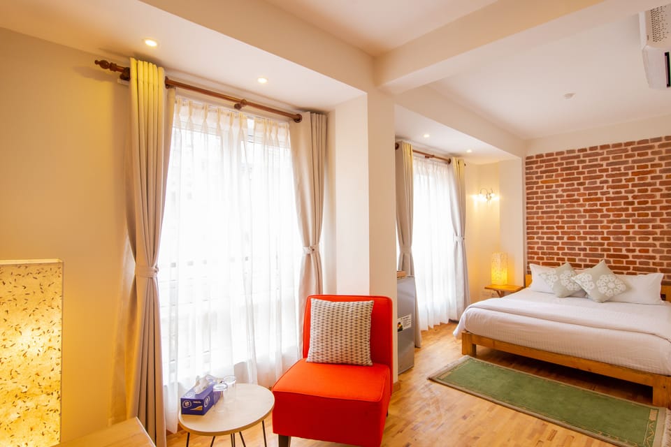 Deluxe Room 3rd floor | Premium bedding, minibar, desk, laptop workspace