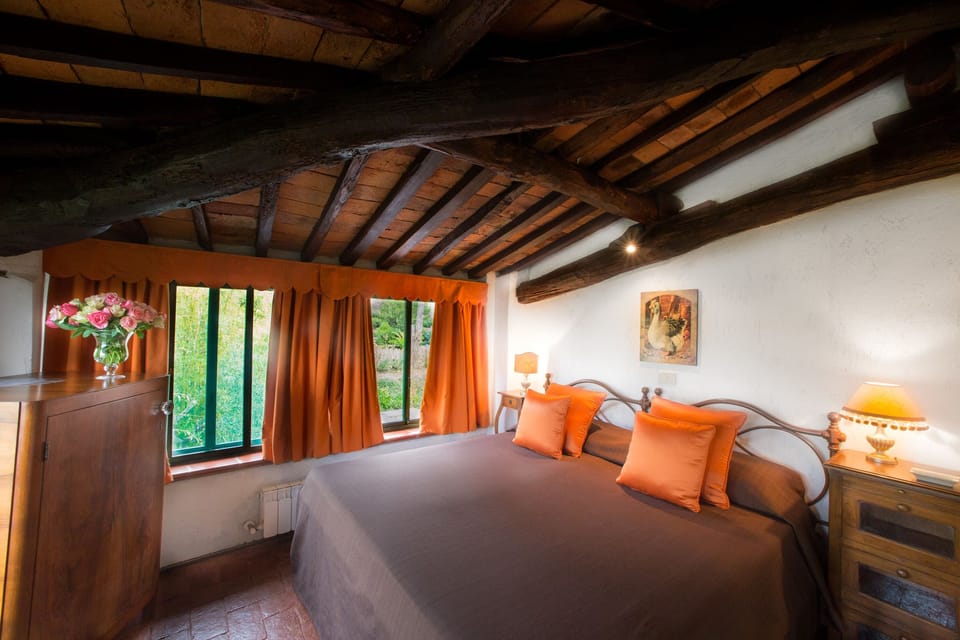 Deluxe Double or Twin Room, Garden View | Desk, free WiFi, bed sheets
