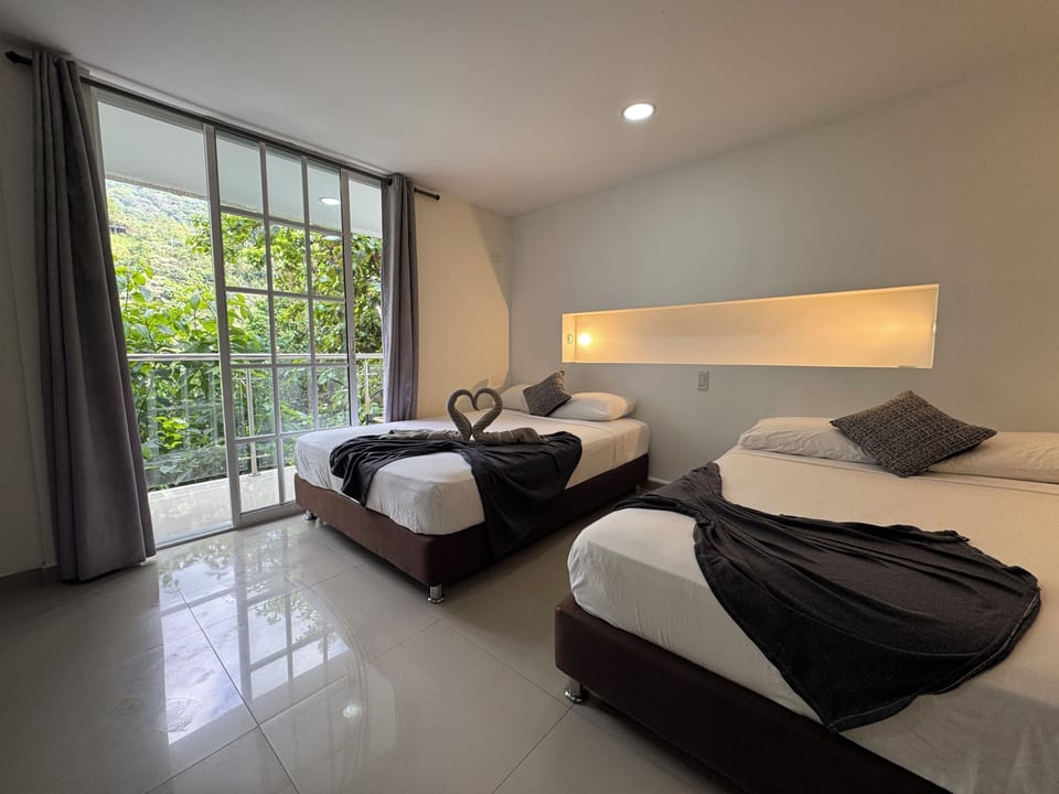 Family Quadruple Room, 2 Queen Beds, Mountain View | WiFi (free), bed sheets