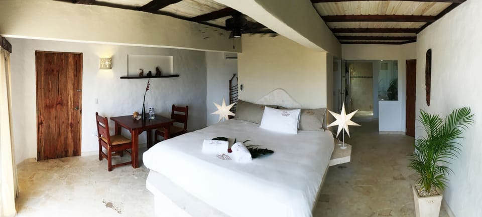 Deluxe Room, 1 King Bed, Non Smoking | Premium bedding, down comforters, individually decorated
