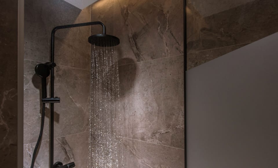 Premium Double Room | Bathroom | Deep soaking tub, free toiletries, hair dryer, towels
