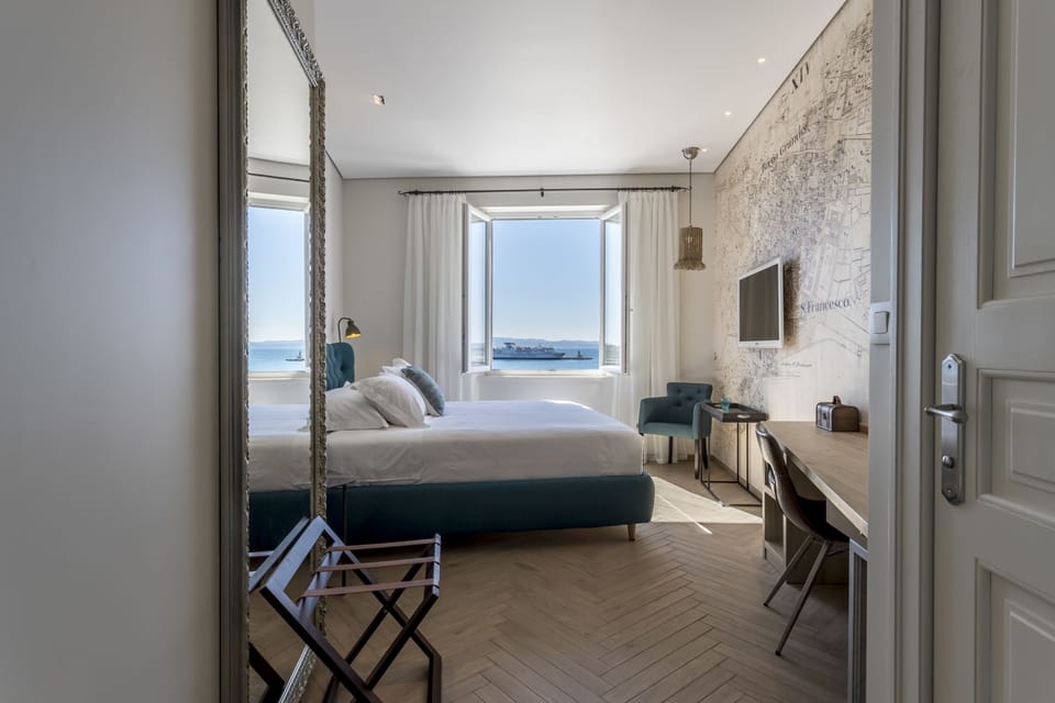 Deluxe Room, Sea View | In-room safe, desk, soundproofing, iron/ironing board