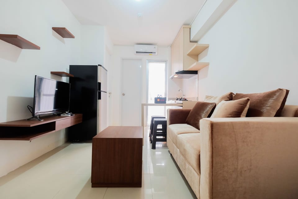 Room | Living room | TV