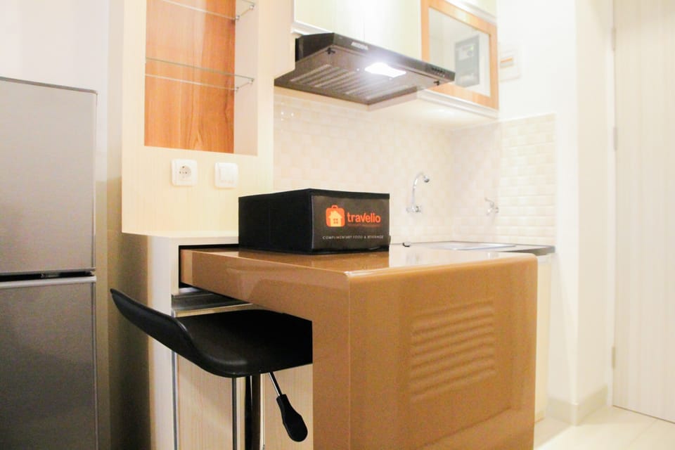 Room | In-room dining