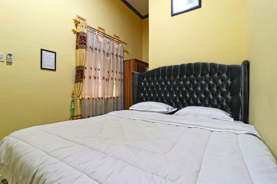 Superior Room | WiFi (free), bed sheets