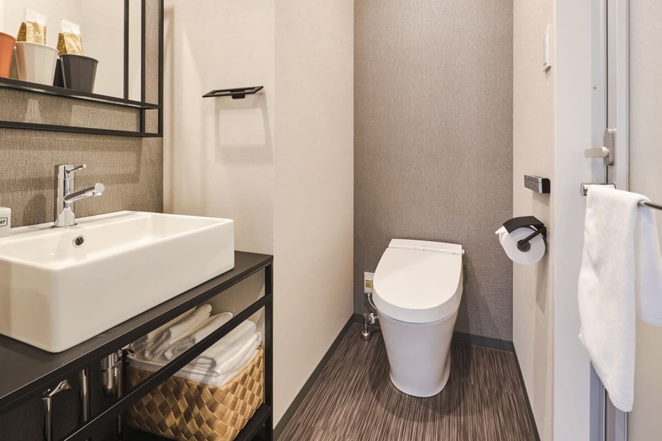Japanese Western Room | Bathroom | Combined shower/tub, deep soaking tub, free toiletries, hair dryer