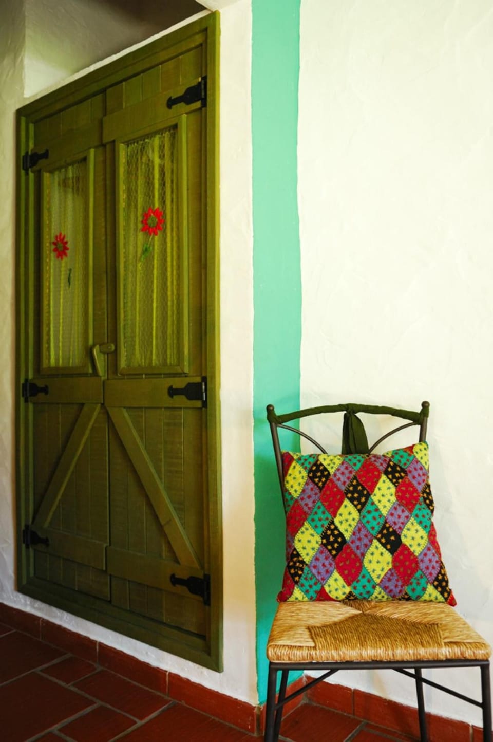 Minibar, individually decorated, individually furnished, blackout drapes
