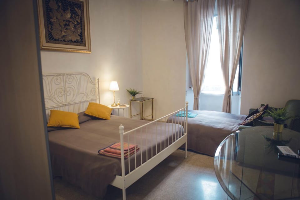 Double Room | Free WiFi, bed sheets