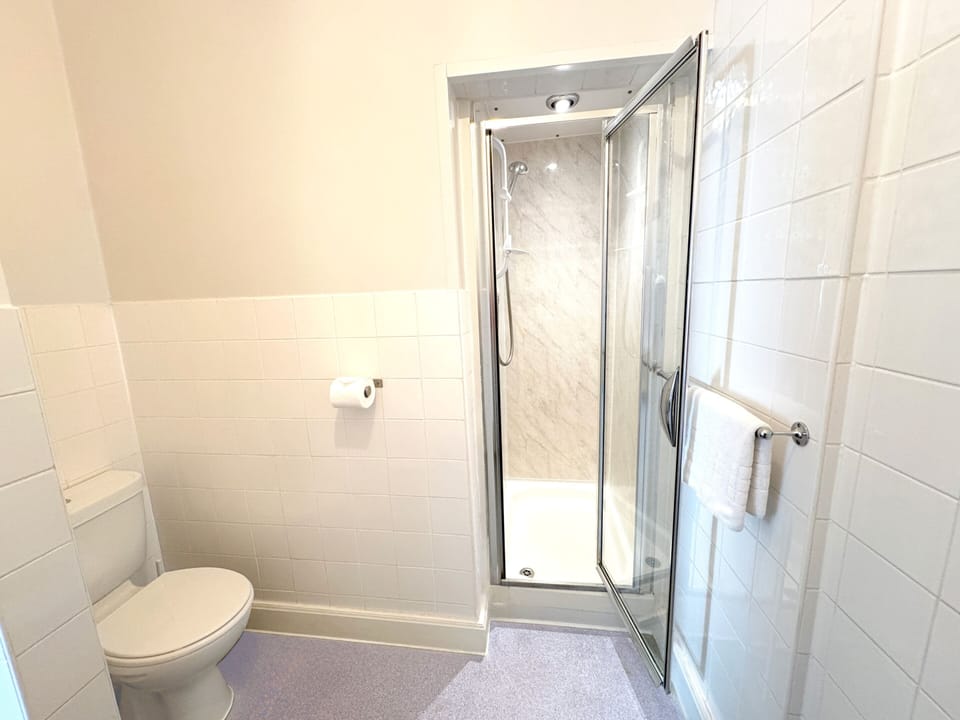 Double Room, Ensuite | Bathroom