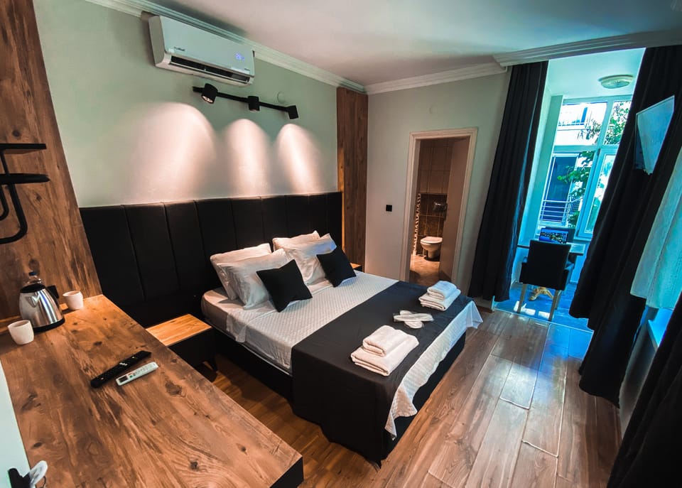 Standard Double Room | 1 bedroom, hypo-allergenic bedding, individually decorated, desk