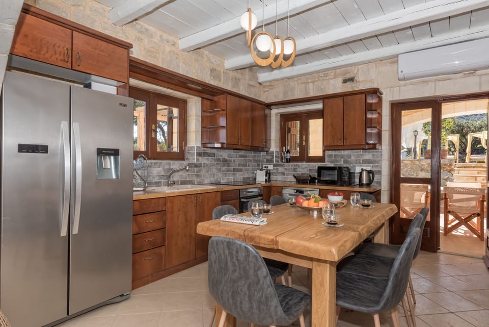 Villa, Accessible, Sea View | Private kitchen | Full-size fridge, microwave, oven, stovetop