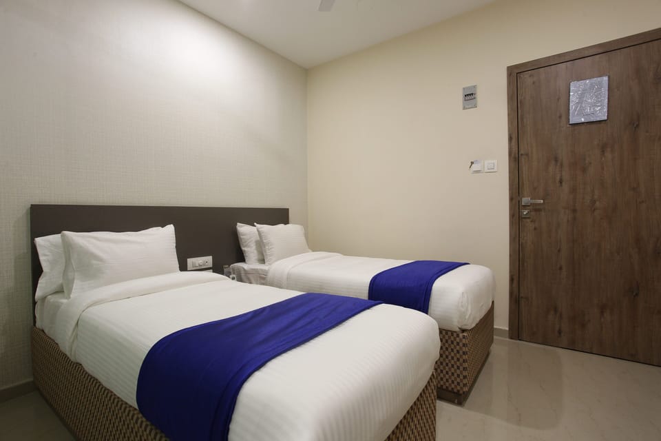 Ocean Suites Hotel Hotel in Mumbai