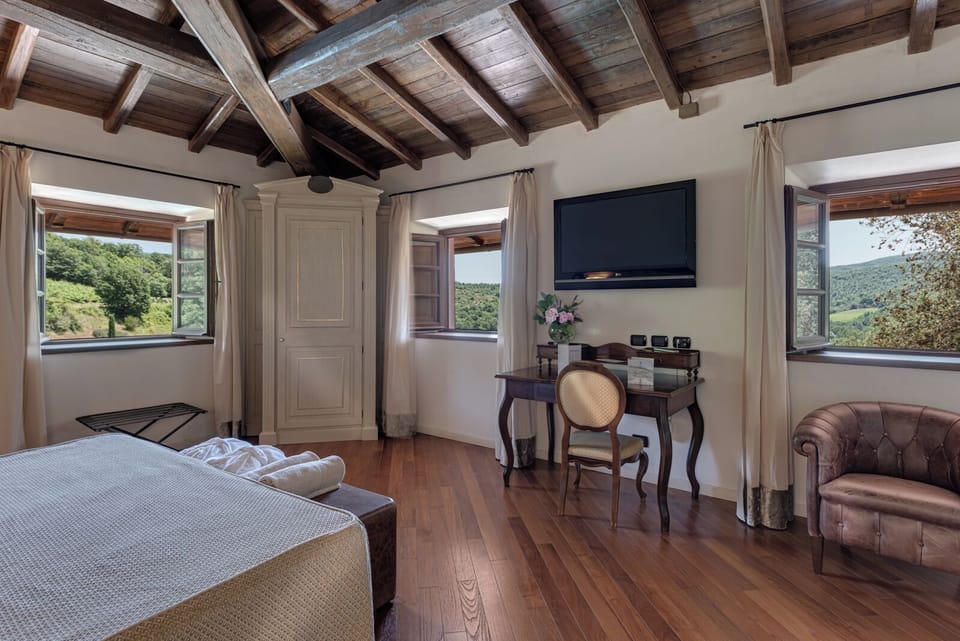 Superior Double Room, Vineyard View (SPA Access Included) | Premium bedding, minibar, in-room safe, desk