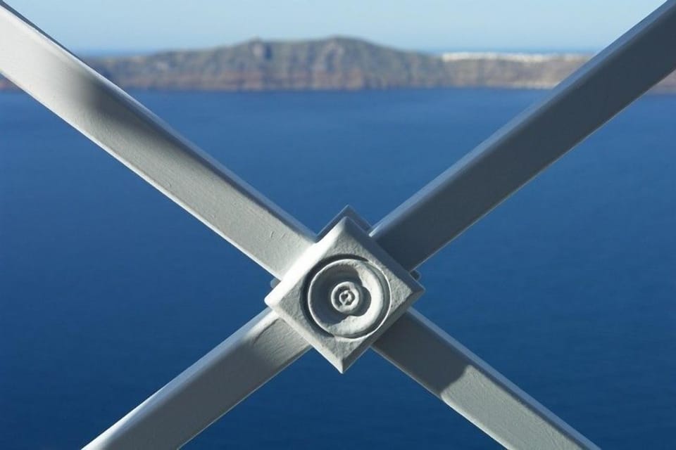 Deluxe Duplex, Hot Tub, Sea View | Minibar, in-room safe, individually decorated, individually furnished